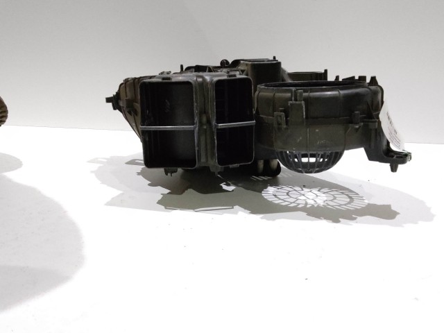 117383 Fiat Freemont 2011-2015 hátsó fűtésboksz 68105538eaa