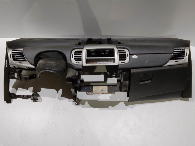 202674 Lancia Ypsilon 2003-2011 űszerfal párna