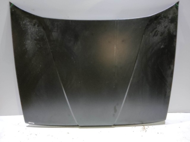 202762 Alfa Romeo 33 1990-1994 motorháztető, a képen látható sérüléssel