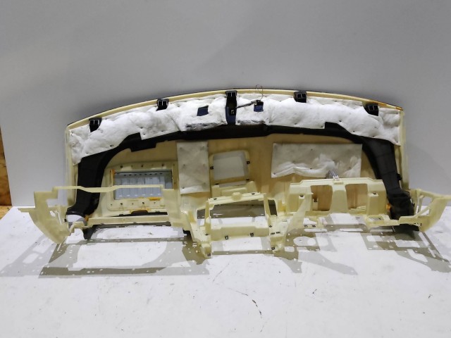 202771 Kia Carnival 2006-2012 műszerfal párna