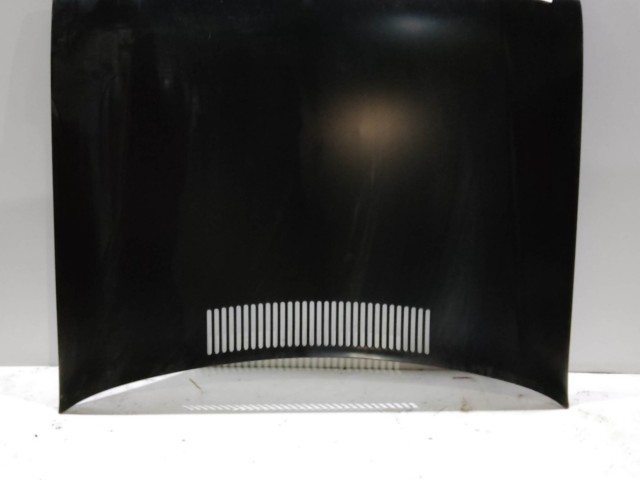 202773Fiat Uno I. motorháztető, a képen látható sérüléssel