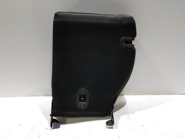 202777 Alfa Romeo Giulietta 2010-2020 félbőr jobb hátsó háttámla