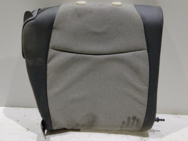 202895 Fiat 500 2007-2015 jobb hátsó ülés, háttámla