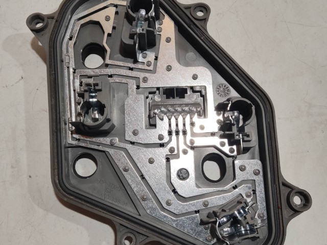 204680 Fiat Stilo 2001-2003 bal hátsó lámpa Izzó foglalat 46758988