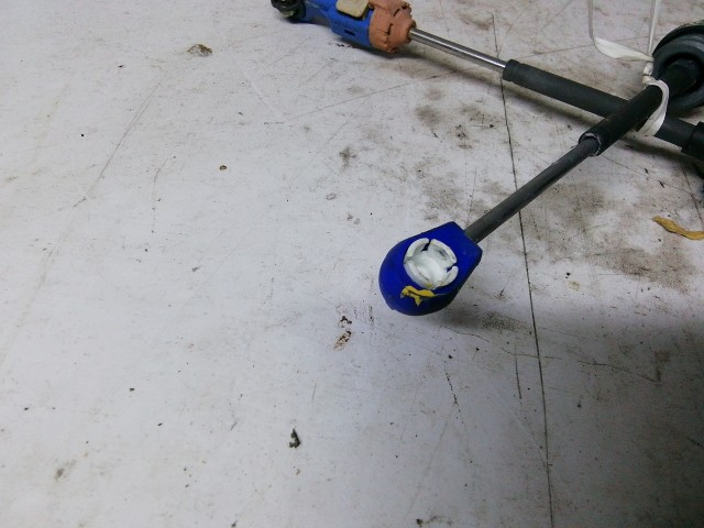 210046 Alfa Romeo Giulietta 2010-2020 váltóbovden kiválasztó (balos)