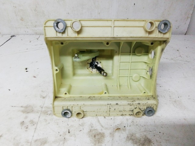 210041 Fiat Stilo 2001-2007 1,6 16v benzin váltókulissza 735304972