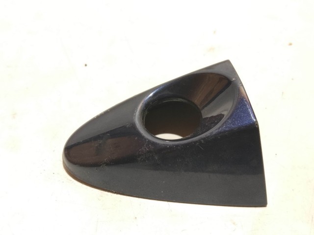 Ford Fiesta 2008-2017 Zárbetét kupak használt bal első, metál kék