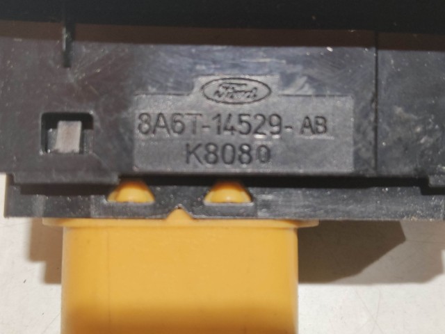 Ford Fiesta 2008-2017 ablakemelő kapcsoló  használt 