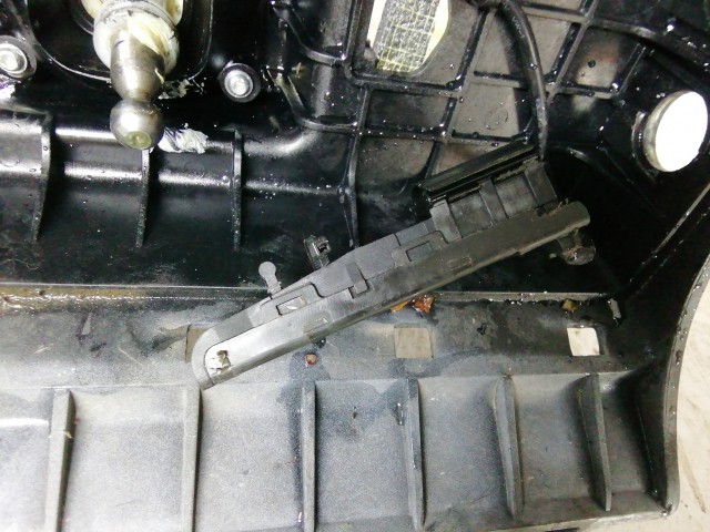 210137 Fiat Punto Evo 2009-2011 1,3 16v Diesel 5 sebességes váltókulissza