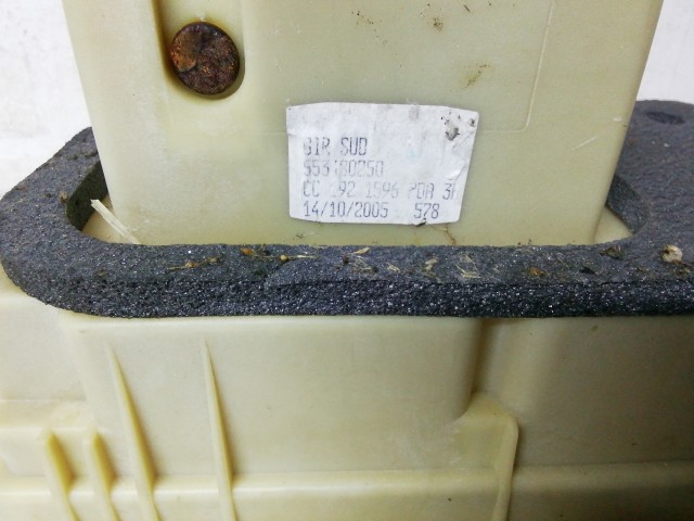 210182 Fiat Stilo 2001-2007 1,6 16v benzin 5 sebességes váltókulissza