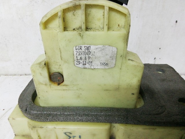 210158 Fiat Stilo 1,6 16v benzin váltókulissza 735304958