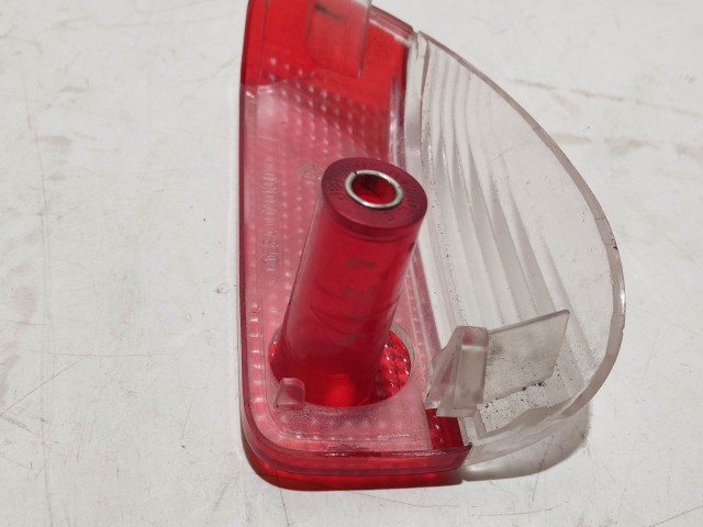 Alfa Romeo 147 2001 Belső világítás használt ajtókárpit, bal a képen látható sérüléssel