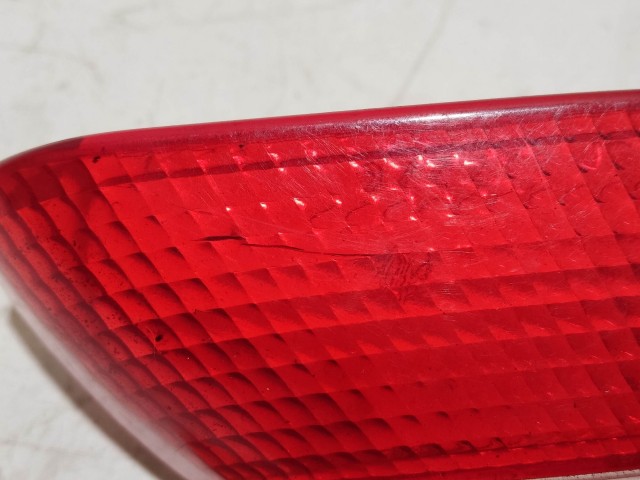 Alfa Romeo 147 2001 Belső világítás használt ajtókárpit, bal a képen látható sérüléssel