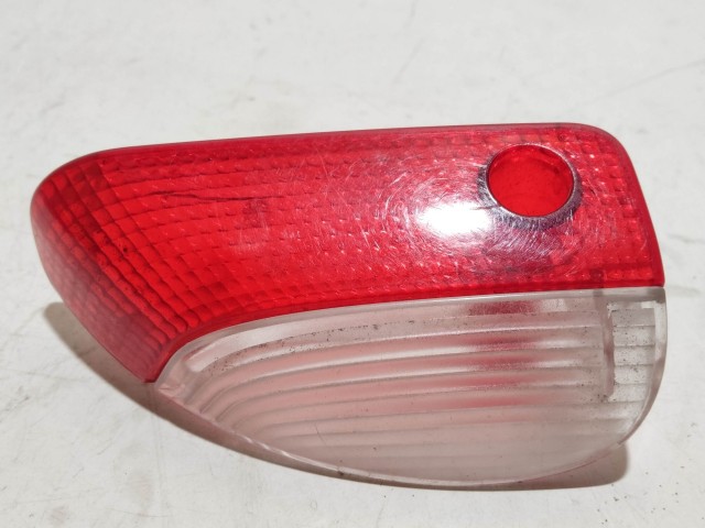 Alfa Romeo 147 2001 Belső világítás használt ajtókárpit, bal a képen látható sérüléssel