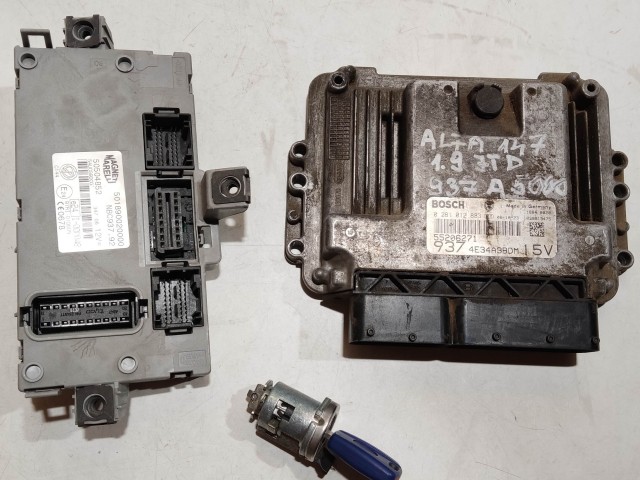 204849 Alfa Romeo Gt 1,9 16v Mjet motorvezérlő szett 0281012883, 55206271