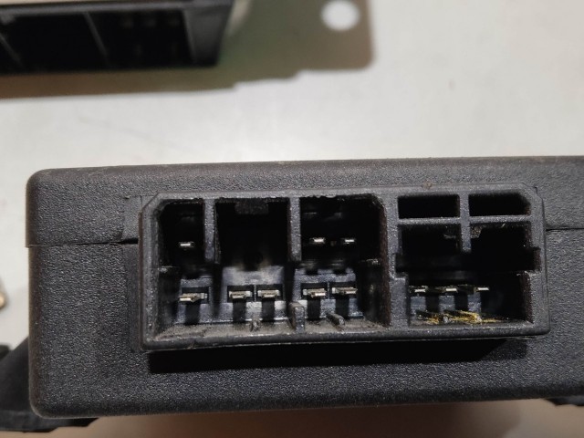 204850 Alfa Romeo 156 1,9 8v 105 Le Diesel motorvezérlő 0281010020 , 46785246