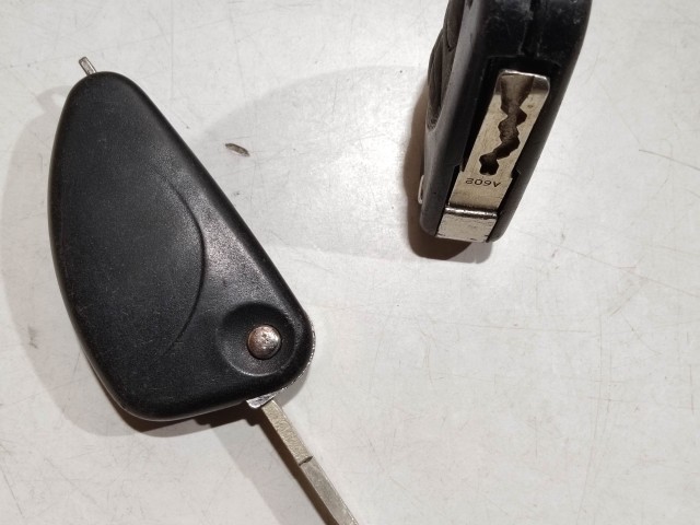  204853 Alfa Romeo 147 1,6 16v Ts 105 Le motorvezérlő szett 735018130 , 0261206714