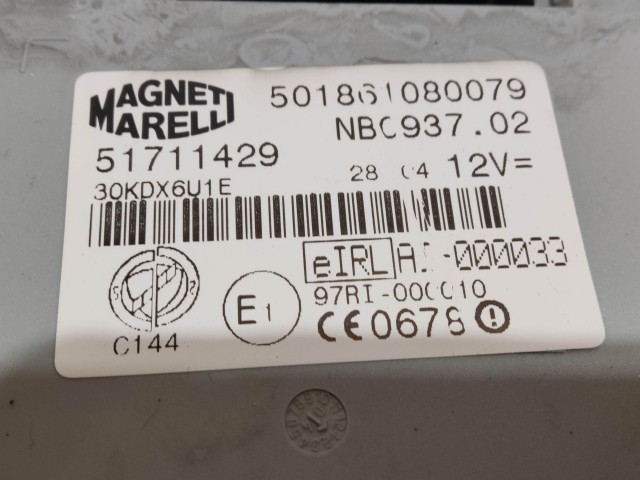  204853 Alfa Romeo 147 1,6 16v Ts 105 Le motorvezérlő szett 735018130 , 0261206714