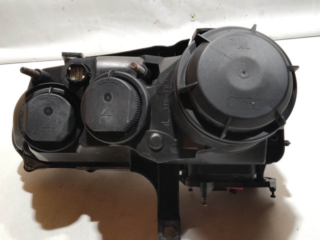 204880 Alfa Romeo 159 2005-2010 jobb első xenon fényszóró 60683987