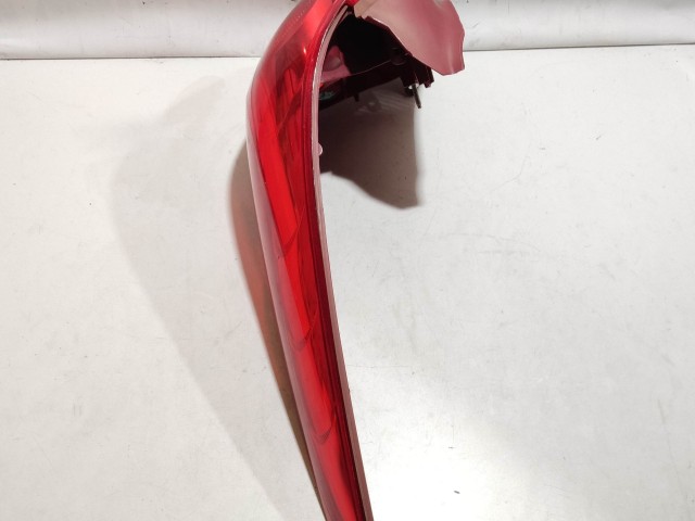 204888 Peugeot 207 kombi 2006-2014 jobb hátsó lámpa, izzó foglalat nélkül 968015798