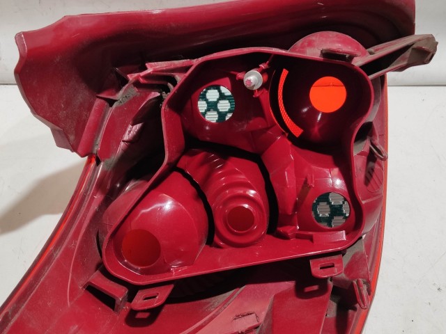 204888 Peugeot 207 kombi 2006-2014 jobb hátsó lámpa, izzó foglalat nélkül 968015798