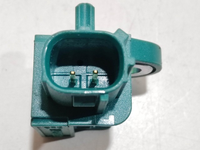 Alfa Romeo 4c, Fiat 500L, 500 2015- Ütközés szenzor 52078110