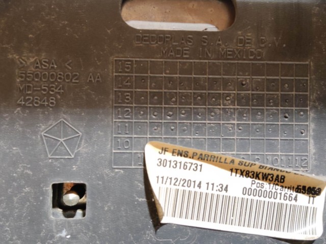 204985 Fiat Freemont 2011-2015 Díszrács 55000802AA