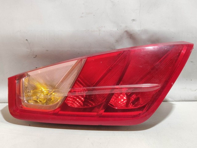 205012 Fiat Grande Punto 2005-2009 bal hátsó lámpa, izzófoglalat nélkűl 51807413