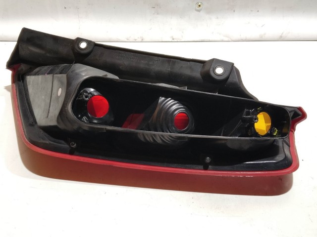 205012 Fiat Grande Punto 2005-2009 bal hátsó lámpa, izzófoglalat nélkűl 51807413