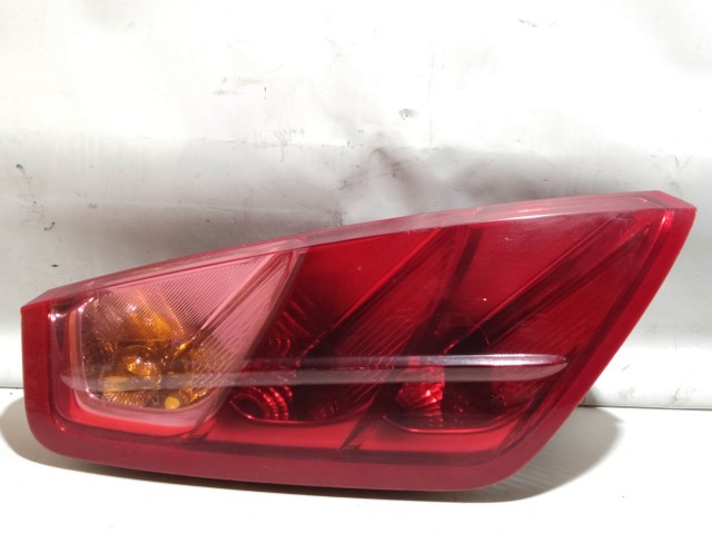 205013 Fiat Grande Punto 2005-2009 bal hátsó lámpa, izzófoglalat nélkűl 51807413
