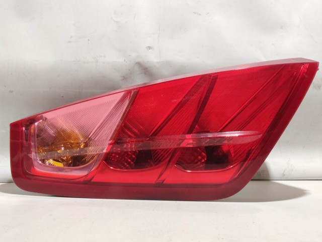 205014 Fiat Grande Punto 2005-2009 bal hátsó lámpa, izzófoglalat nélkűl 51807413