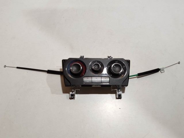 205021 Fiat Bravo 2007-2014 manuális fűtés- és közép kapcsolók, újszerű állapot 5G7846100