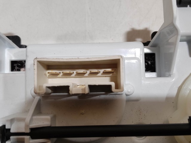 205024 Fiat Bravo 2007-2014 manuális fűtés- és közép kapcsolók, újszerű állapot 5G7846100