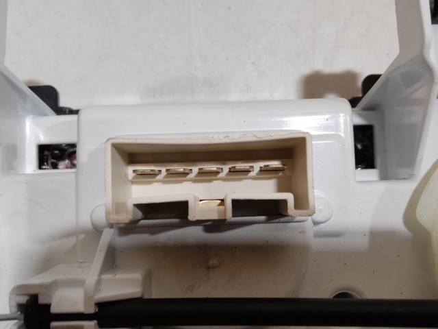 205026 Fiat Bravo 2007-2014 manuális fűtés- és közép kapcsolók, újszerű állapot 5G7846100