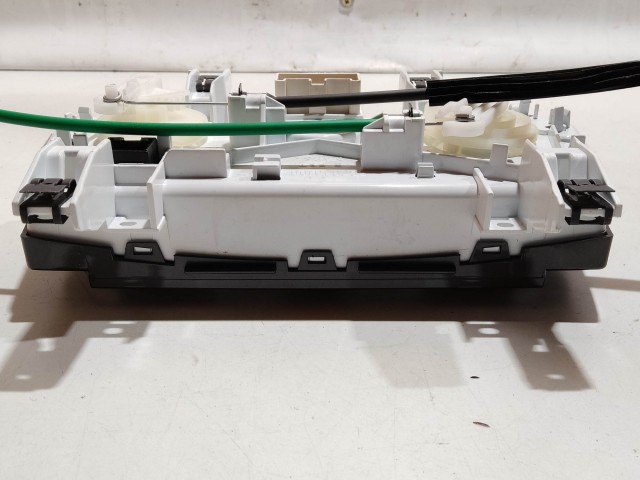 205026 Fiat Bravo 2007-2014 manuális fűtés- és közép kapcsolók, újszerű állapot 5G7846100