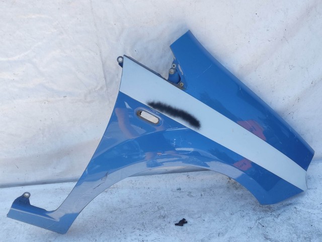 205040 Fiat Grande Punto Jobb első sárvédő 51901100