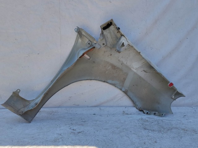 205044 Fiat Grande Punto bal első sárvédő 51901101