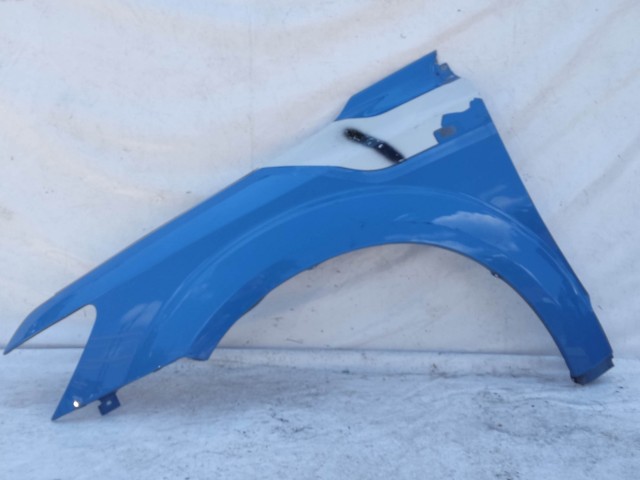 205056 Fiat Freemont 2011-2015 bal első kék színű árvédő K68089549AA