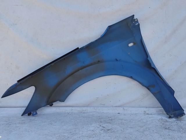 205057 Fiat Freemont 2011-2015 jobb első kék színű árvédő K68089548AA