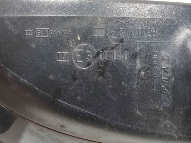 205077 Fiat Grande Punto 2005-2009 3 vezetékes bal oldali visszapillantó tükör