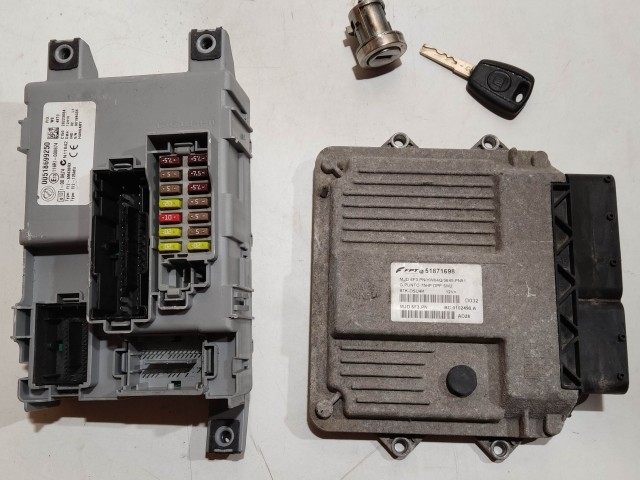 205097 Fiat Grande Punto 2005-2009 1,3 16v Diesel motorvezérlő szett 51871698