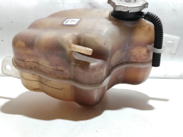 Fiat Freemont 2011-2015 Kiegyenlítő tartály Használt   