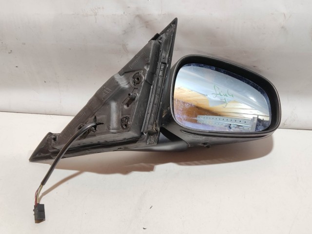 205135 Alfa Romeo Giulietta 2010-2020 jobb oldali 7 vezetékes visszapillantó tükör , a képen látható sérüléssel