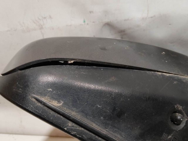 205135 Alfa Romeo Giulietta 2010-2020 jobb oldali 7 vezetékes visszapillantó tükör , a képen látható sérüléssel