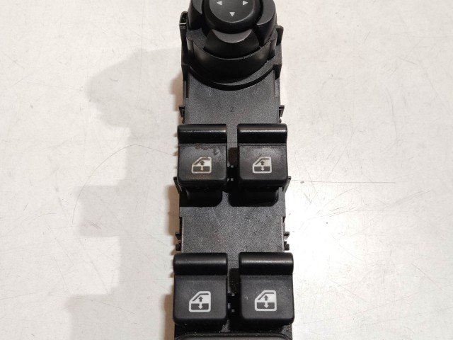 205147 Alfa Romeo Giulietta bal első ablakemelő kapcsoló 4 elektromos ablak 156106168