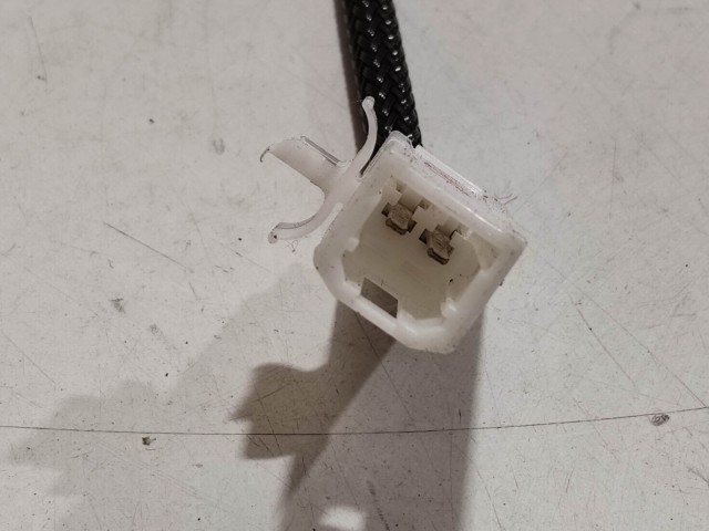 205159 Alfa Romeo Giulietta 2010-2016 nyomógombos csomagtérajtó embléma, a képen látható állapotban 