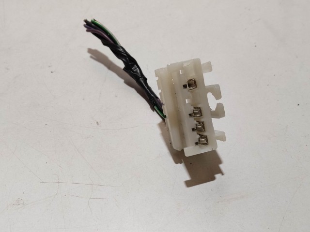 Lancia Musa 2007-2012 hátsó lámpa lektromos csatlakozó 51798416