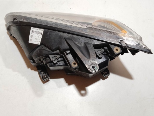 205169 Ford Focus II. 2005-2008 bal első fényszóró 4M51-13W029-IE