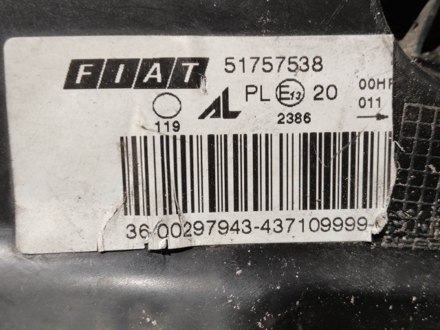 205187 Fiat Bravo 2007-2014 bal első fényszóró, a képen látható sérüléssel 51757538