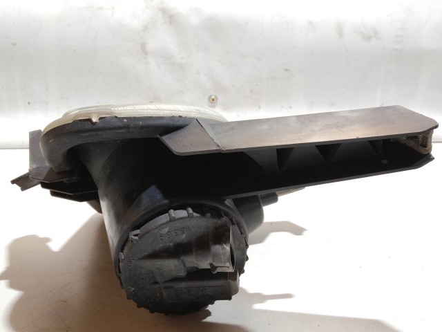 205202 Fiat Grande Punto 2005-2009 jobb első ködlámpa, fekete belsős 51782368